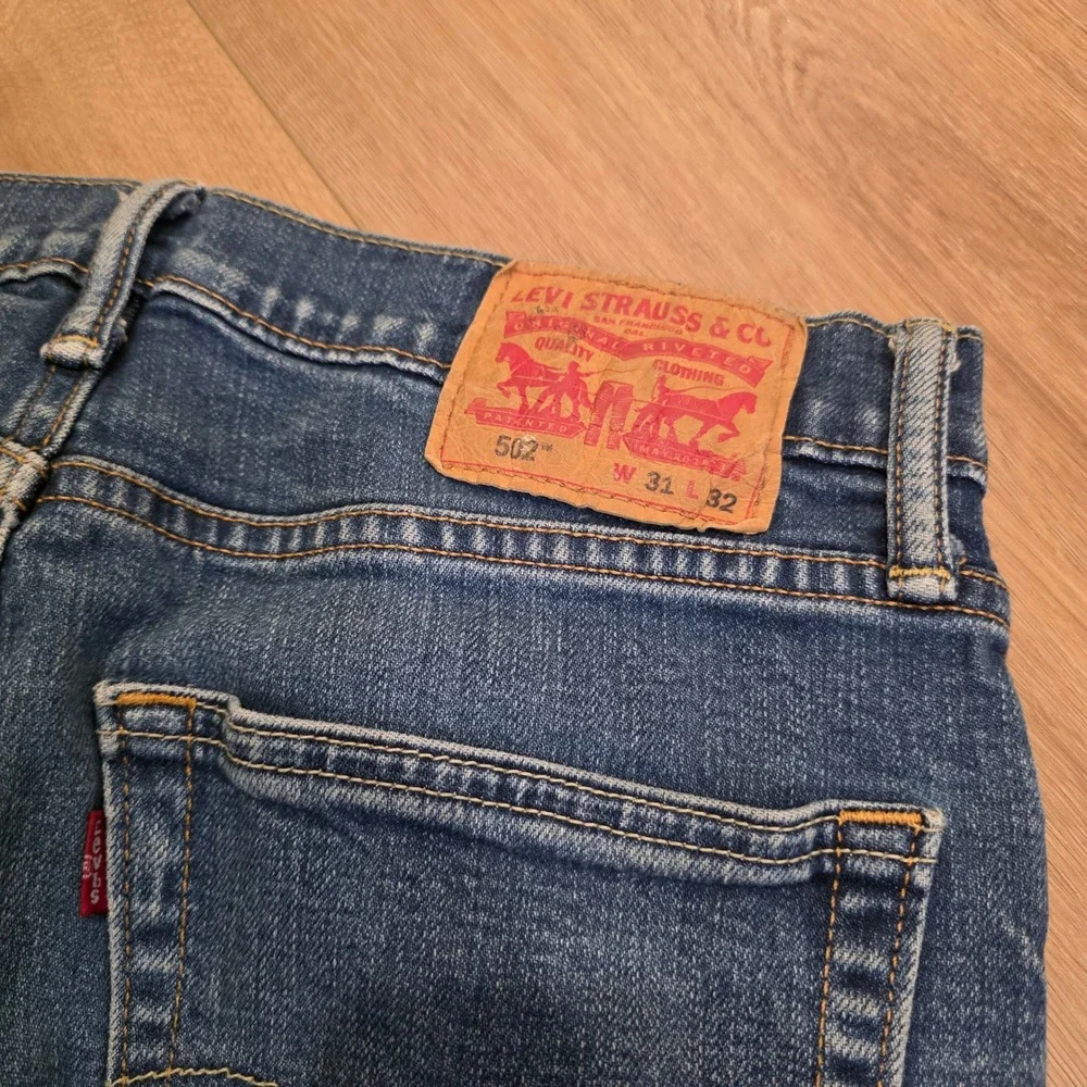 Levis levi 502